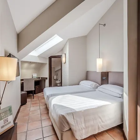 Hotiday Collection - Cornelia 4* Rome