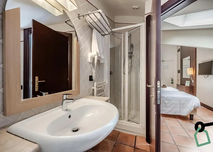 Hotiday Collection - Cornelia 4*